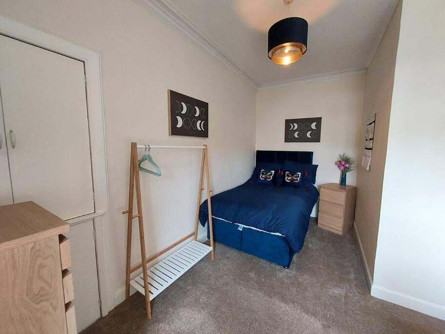 Lovely 2 Bedroom Apartment In The Centre Of Hawick Dış mekan fotoğraf